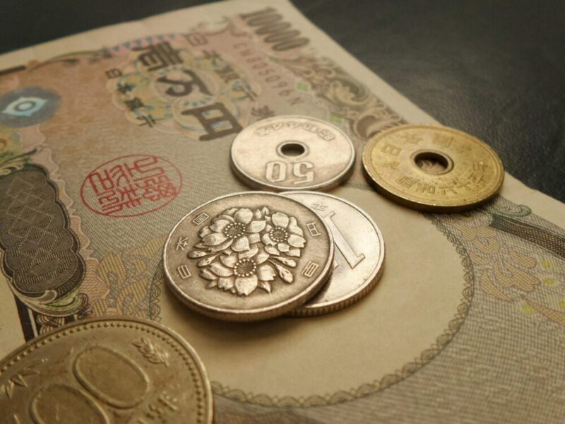 お金